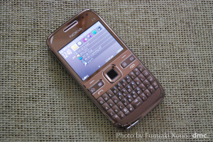 NOKIA E72