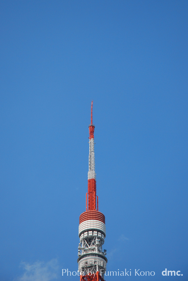 東京タワー 曲がった先端